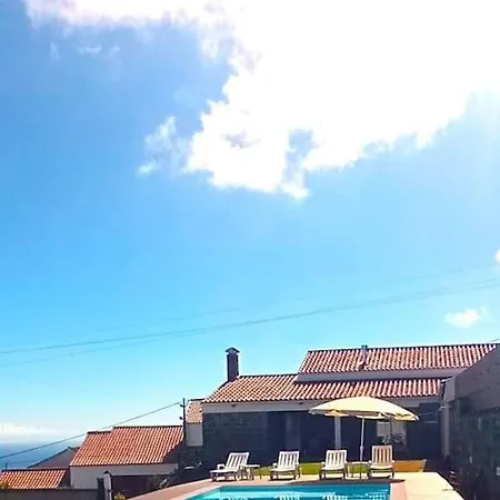 Holiday home Stone & Wood Feteira Grande