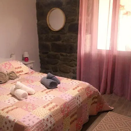 Stone & Wood Holiday home